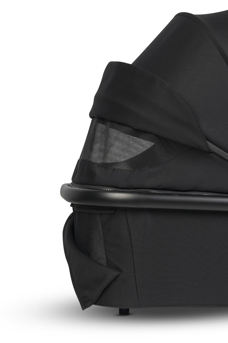 Carucior 2 in 1 EasyGo Giro Black tiny tots bebe magazin carucioare copii cluj. (40)