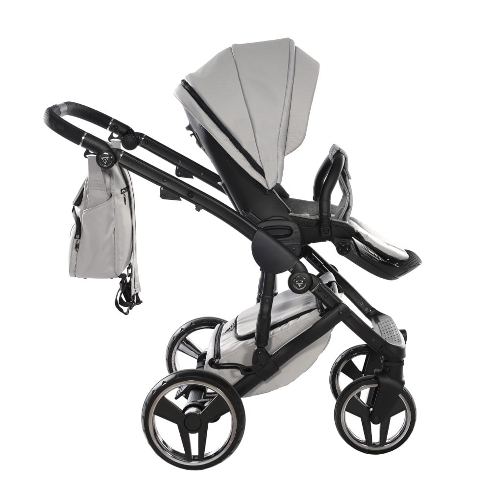Carucior_Junama_Diamond_2_in_1-Basic_06_Light_Gry_V3_Modul_Sport-5