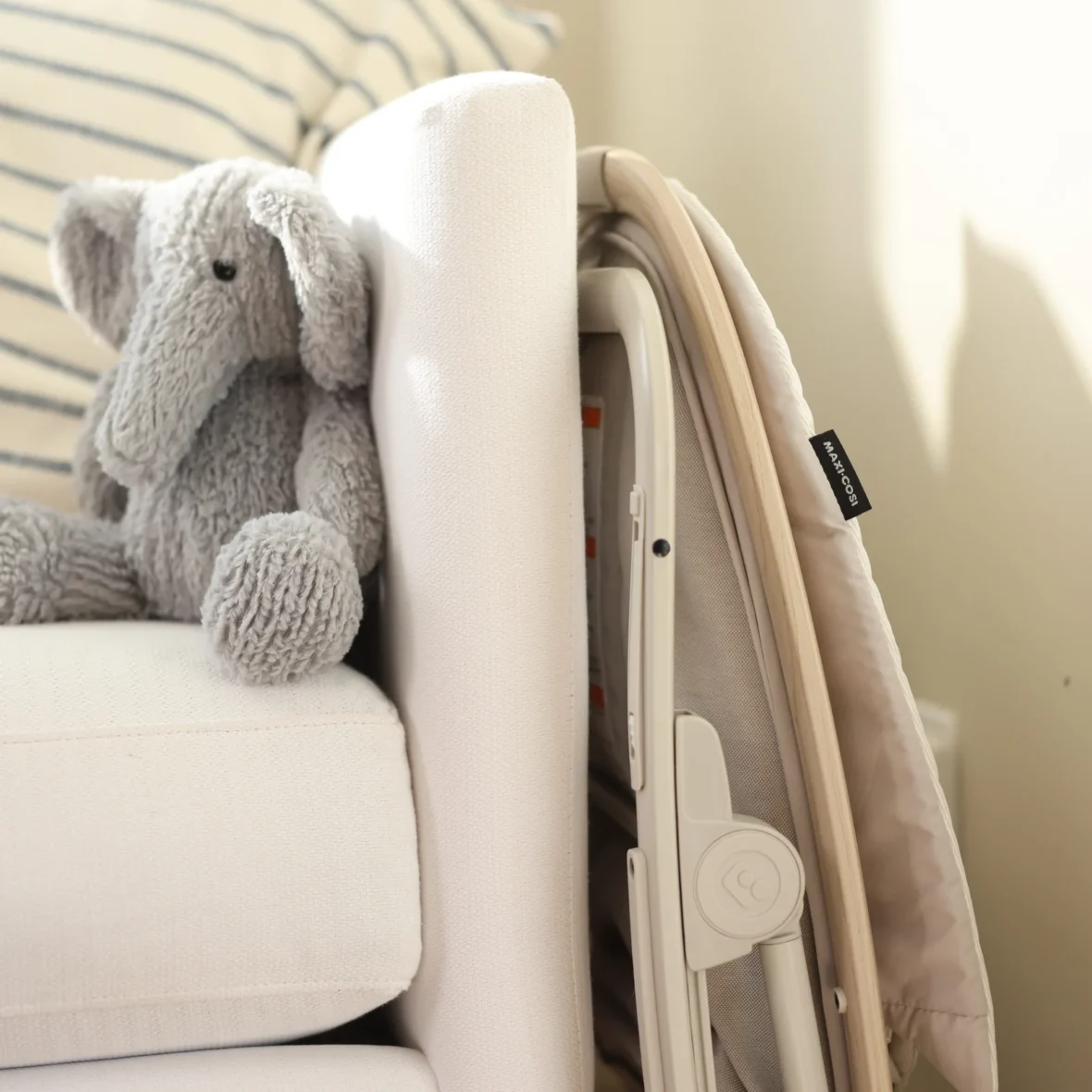 Leagan 2in1 Maxi-Cosi Kori Beyond Beige Eco tiny tots bebe magazin copii cluj (5)