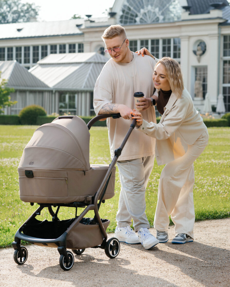 Carucior 2 in 1 Carrello Magia Spice Beige tiny tots bebe magazin carucioare copii cluj importator offic (2)