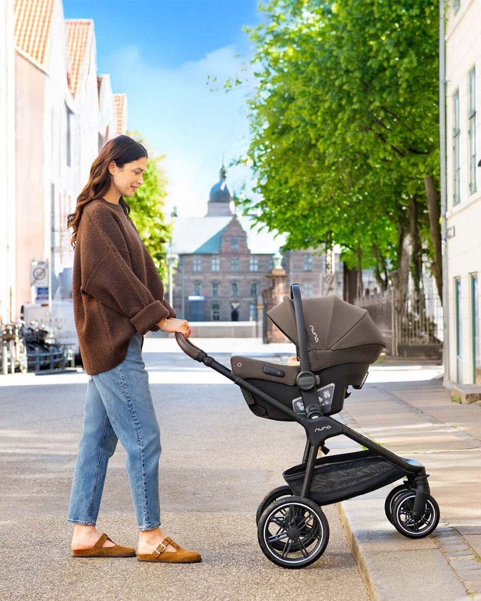 Carucior 2 in 1 Nuna Triv LX Chestnut tiny tots bebe magazin carucioare copii cluj (4)