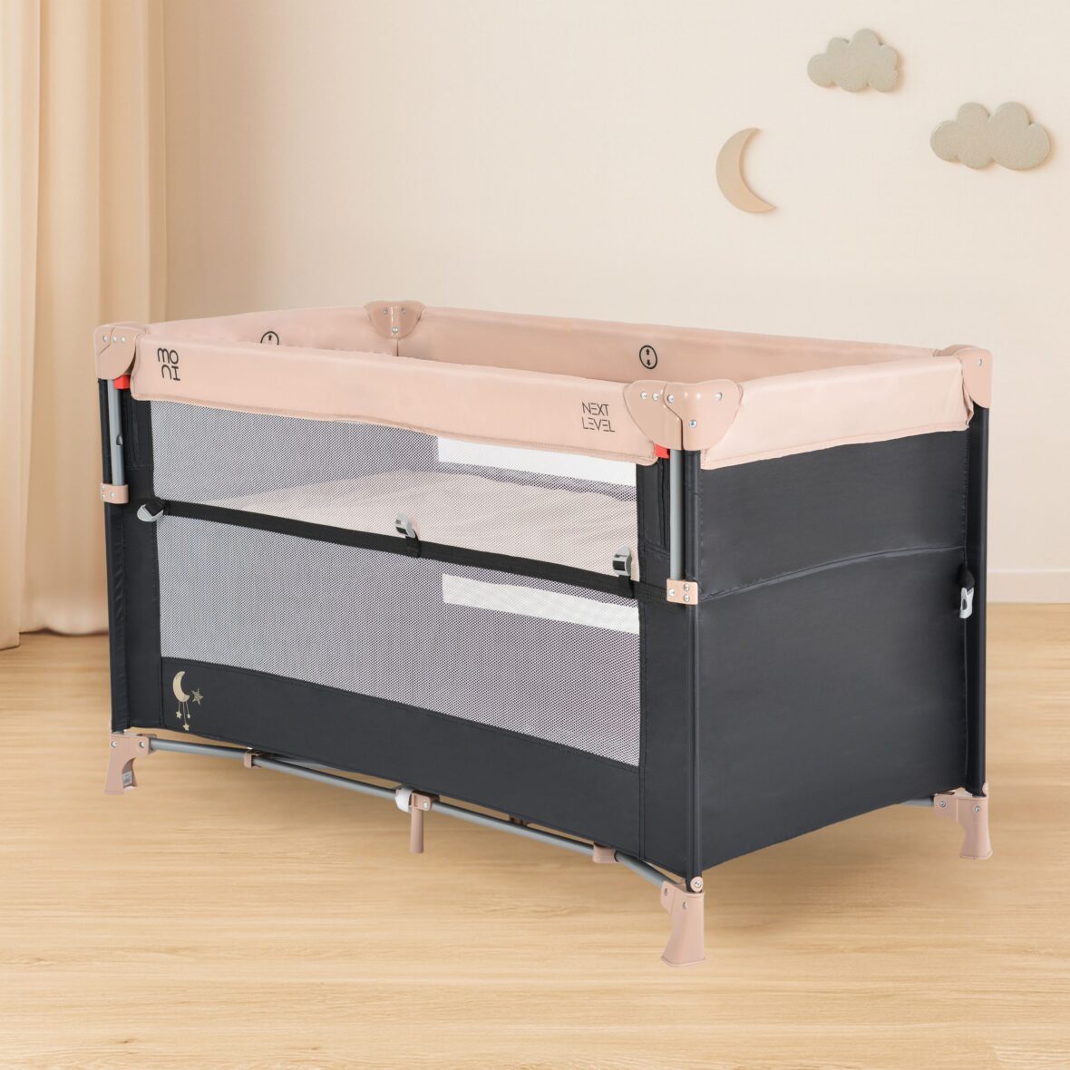 Pătuț pliabil cu laterală culisabilă Next Level Beige tiny tots bebe magazin patuturi copii cluj (6)