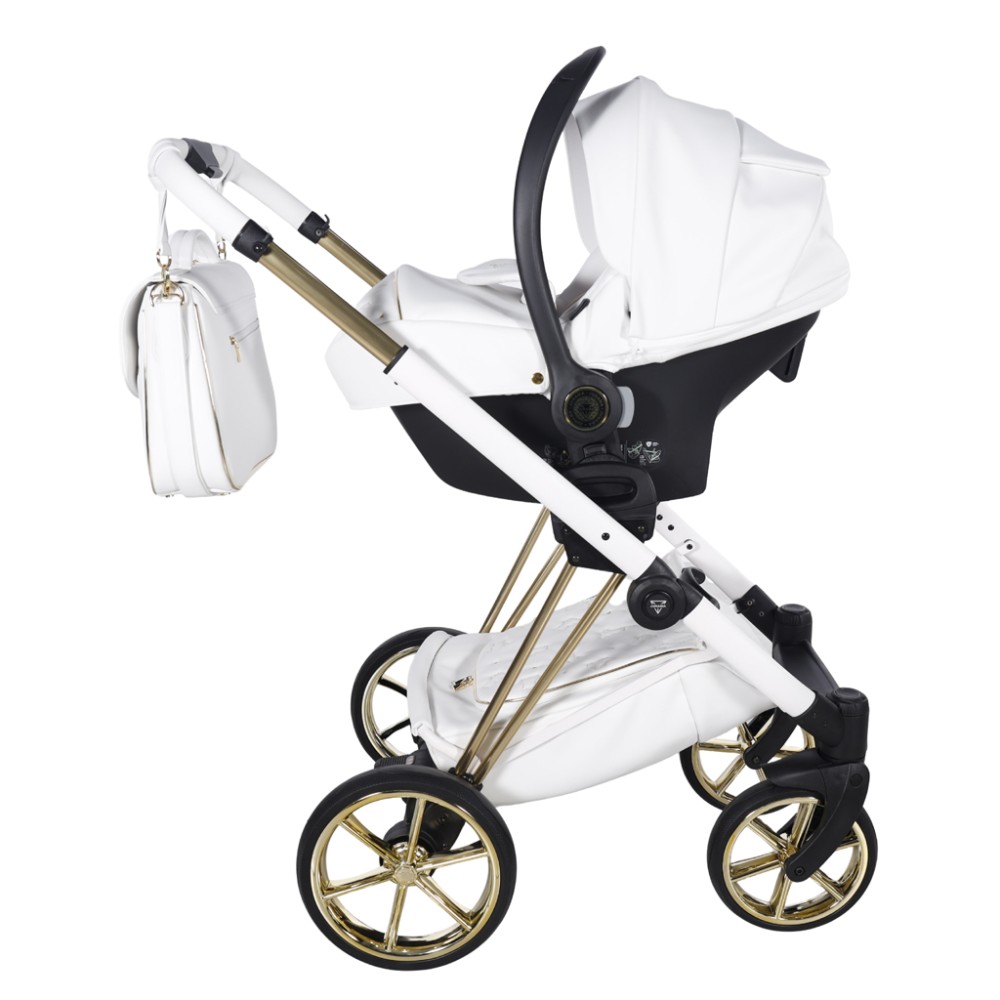 Carucior-3-in-1-Junama-Diamond-Cubby-04-Premium-White-Junama-Romania-magazin-carucioare-de-copii-cluj-11