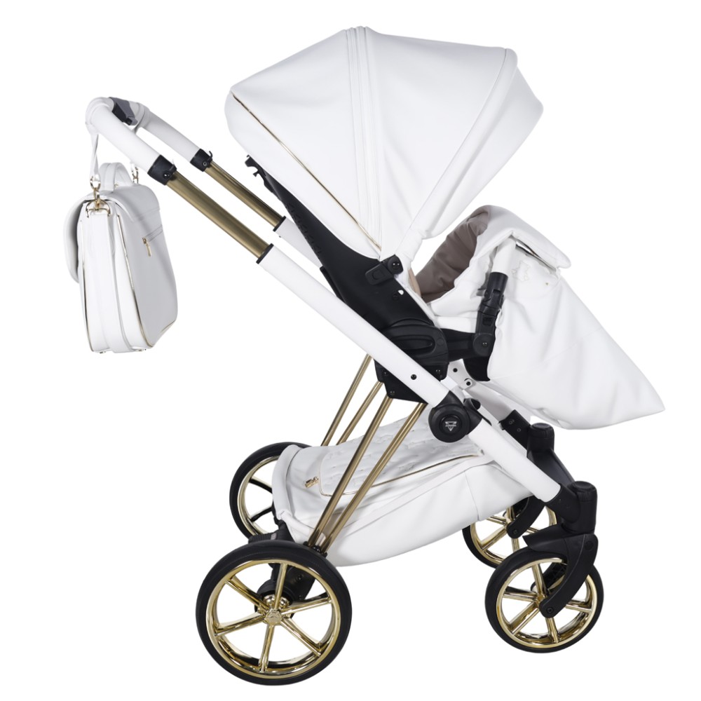 Carucior-3-in-1-Junama-Diamond-Cubby-04-Premium-White-Junama-Romania-magazin-carucioare-de-copii-cluj-12