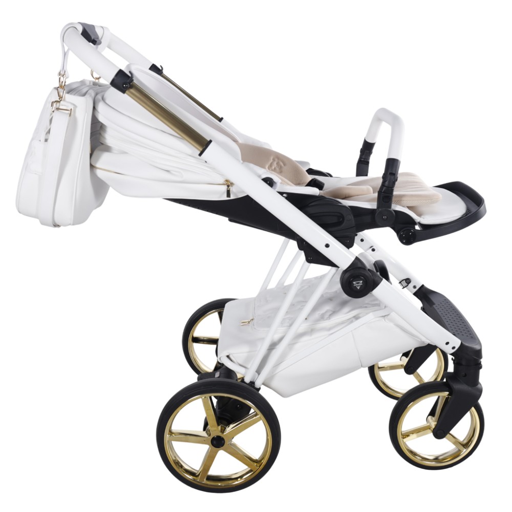 Carucior-3-in-1-Junama-Diamond-Cubby-04-Premium-White-Junama-Romania-magazin-carucioare-de-copii-cluj-3