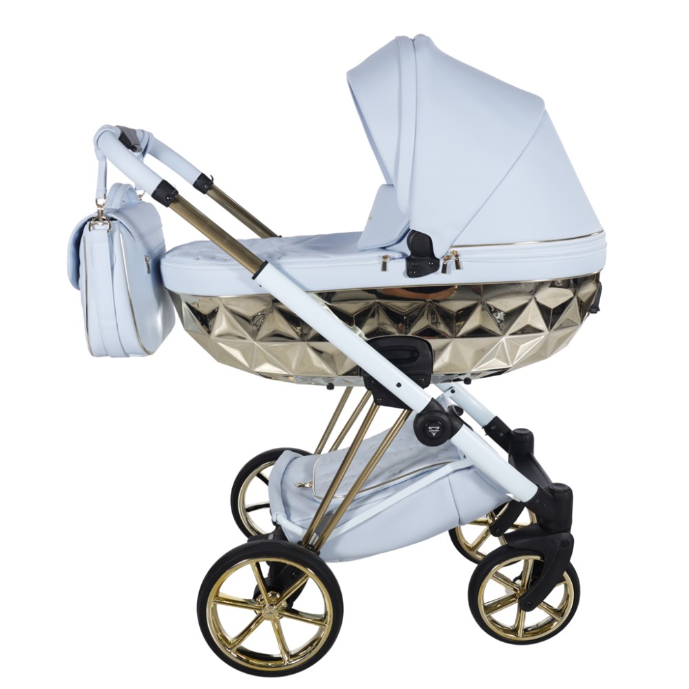 Carucior_3_in_1_Junama_Diamond_Cubby_03_Premium_Blue_Landou-1