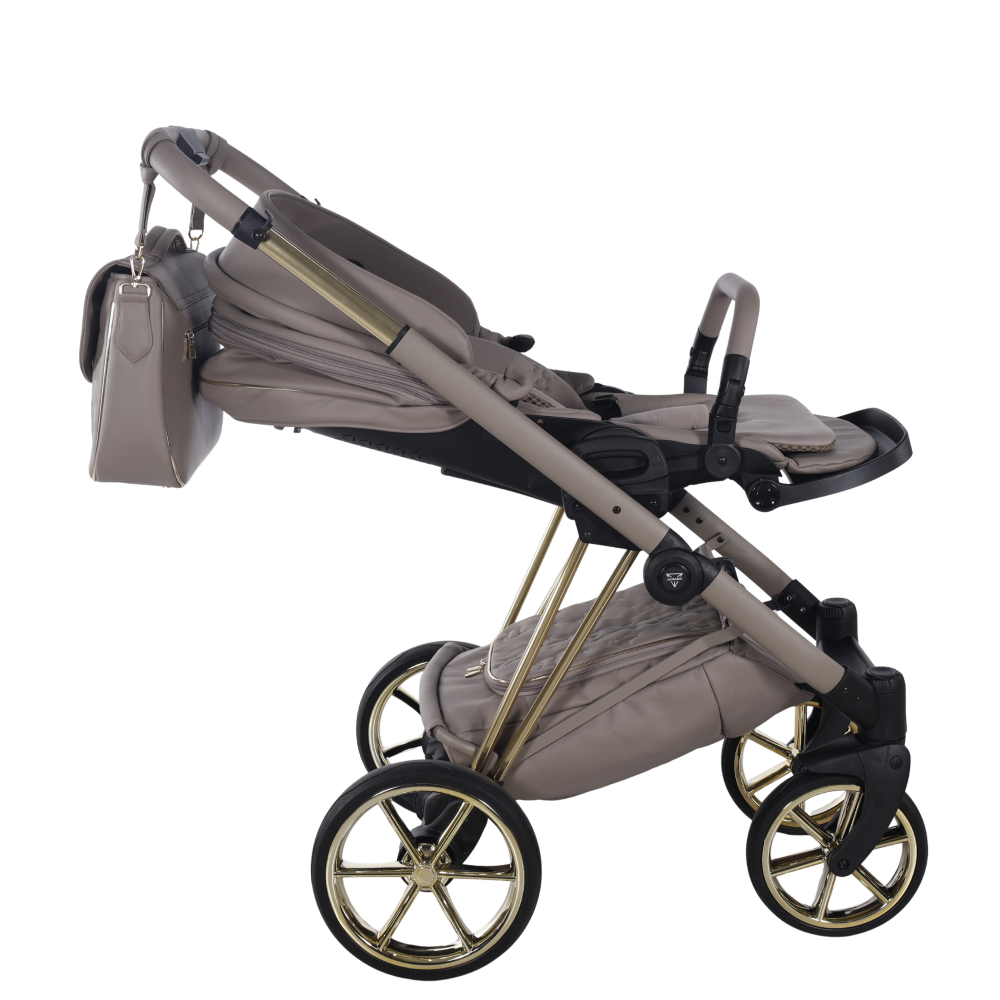 Carucior_3_in_1_Junama_Diamond_Cubby_05_Premium_Cappuccino_Modul_sport-13