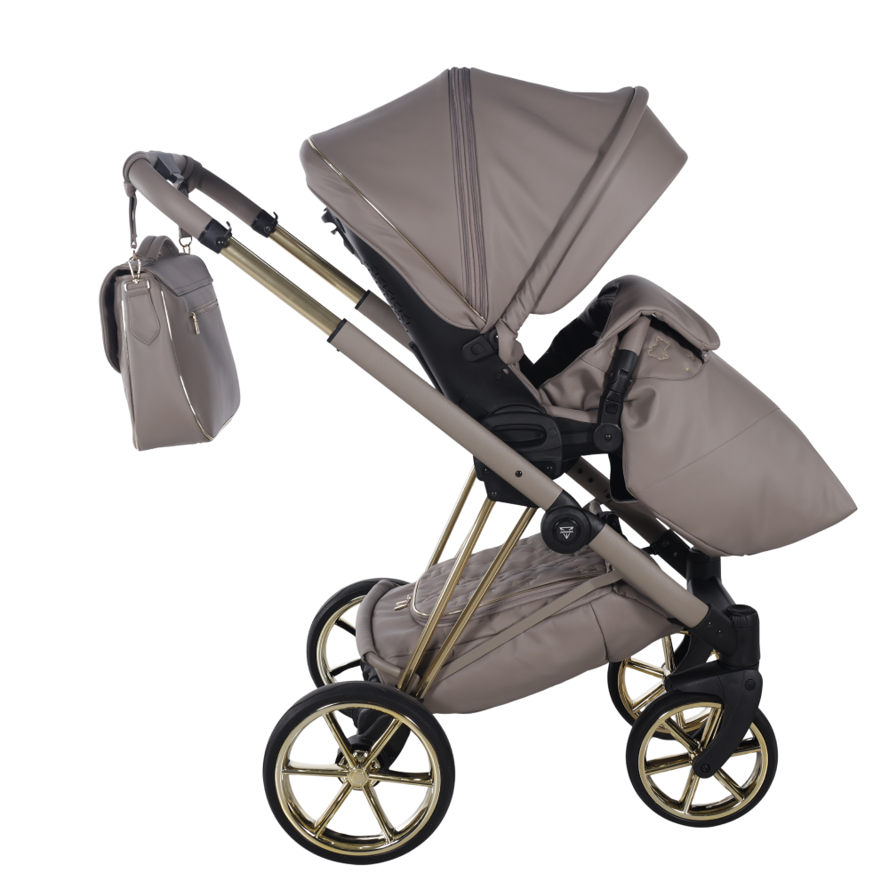 Carucior_3_in_1_Junama_Diamond_Cubby_05_Premium_Cappuccino_Modul_sport-9