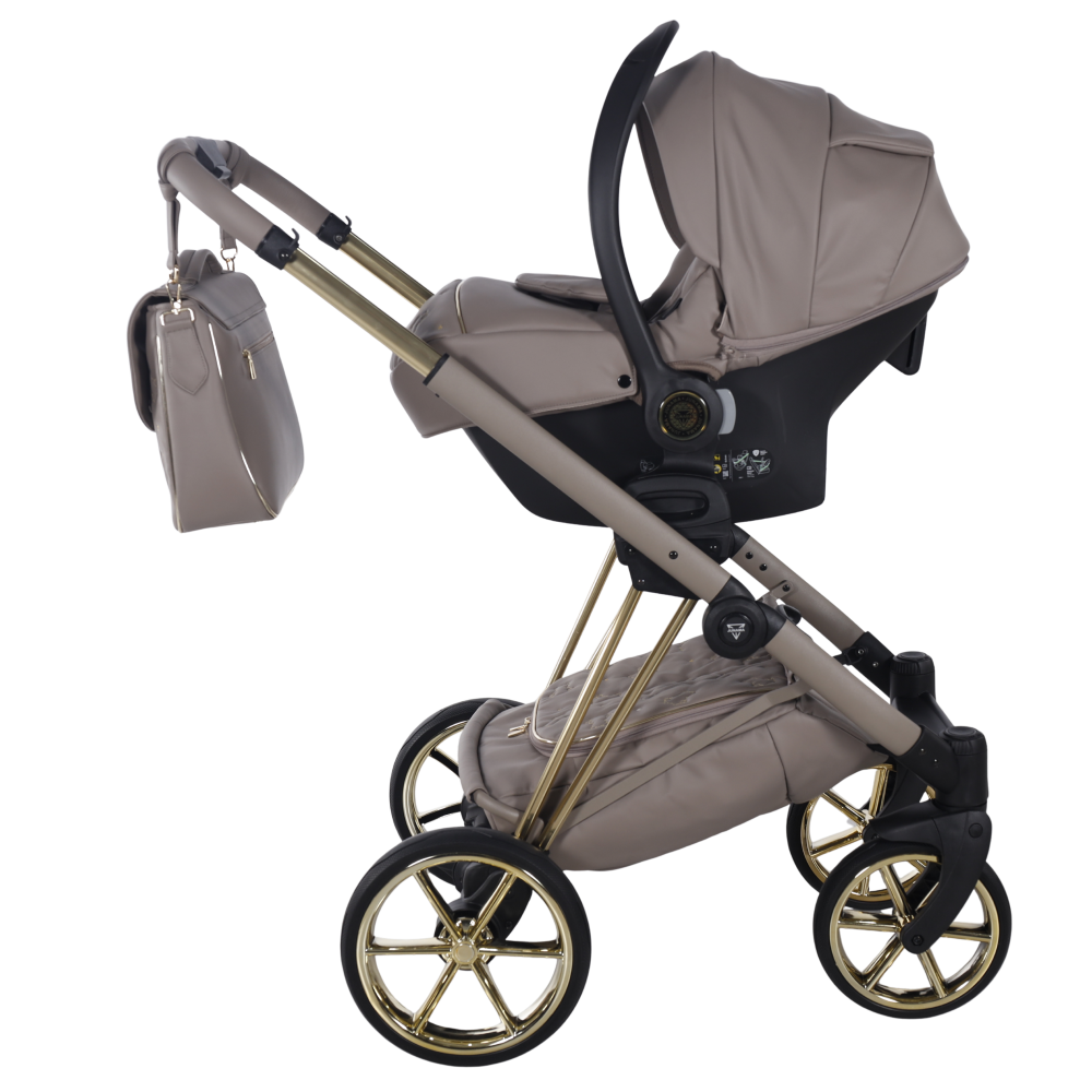 Carucior_3_in_1_Junama_Diamond_Cubby_05_Premium_Cappuccino_Scoica-1